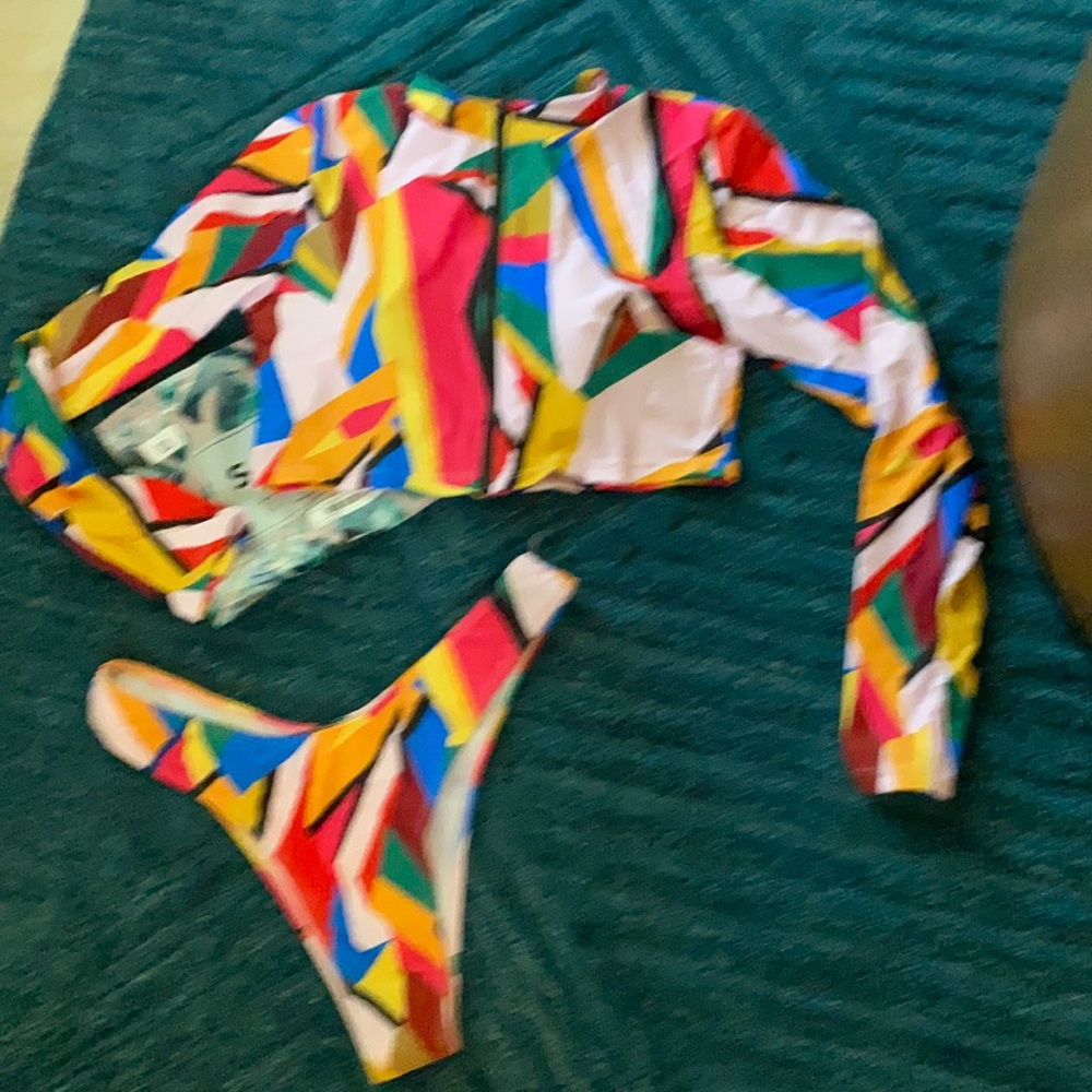 Bathing suit